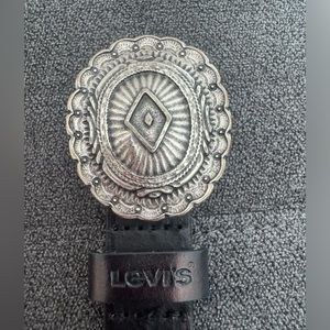 Levi’s Bovine Leather Belt Made in Italy